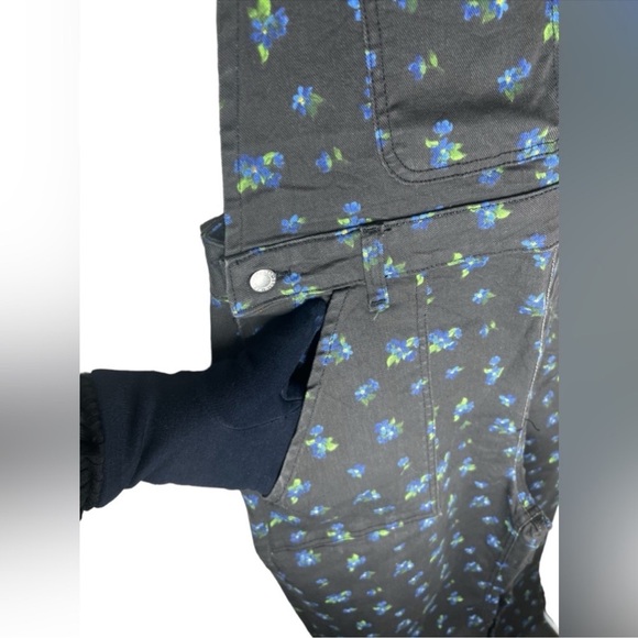 WeWoreWhat Women's Slouchy Slit Overalls In Watercolor
Ditsy Jumpsuit - Picture 6 of 12